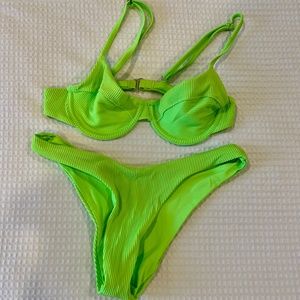ONEONE Lupita Top and Matching Bottoms - Neon Green